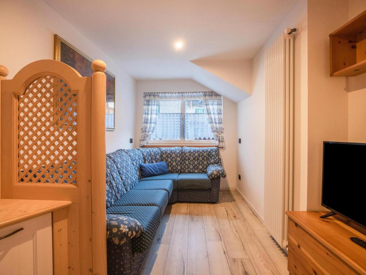Chalet Osmar Appartamento 1 Campitello di Fassa Exteriör bild